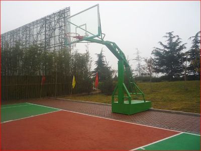 厂家直销 篮球架 仿液压篮球架 地埋圆管篮球架 品质保证